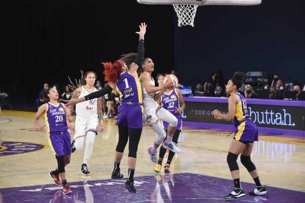 Skylar Diggins-Smith of the Phoenix Mercury drives to the basket against the Los Angeles Sparks on June 16, 2021 at Los Angeles Convention Center in...