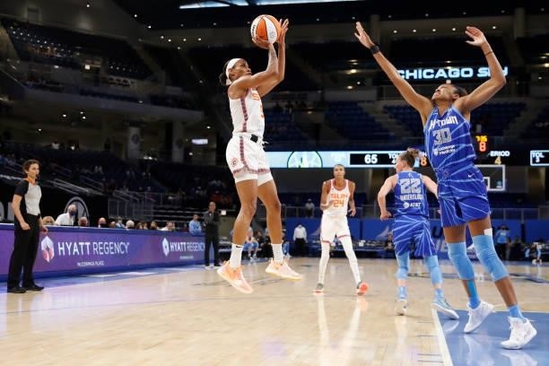 Jasmine Thomas of the Connecticut Sun shoots the ball during the game against Azurá Stevens of the Chicago Sky on June 17, 2021 at the Wintrust Arena...