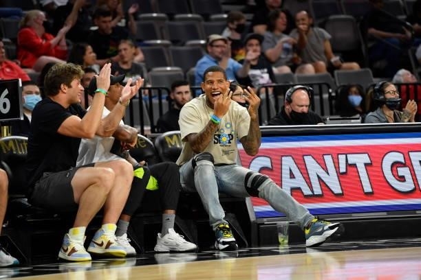 Darren Waller of the Las Vegas Raiders celebrates during the game between the New York Liberty and the Las Vegas Aces on June 17, 2021 at Michelob...