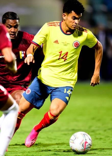 Luis Diaz of Colombia in action during the match between Colombia and Venezuela as part of Conmebol Copa America Brazil 2021 at Estadio Olimpico on...