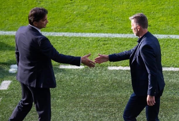 Managers Zlatko Dalic and Jaroslav Silhavy at full time during a Euro 2020 match between Croatia and Czech Republic at Hampden Park on June 18 in...