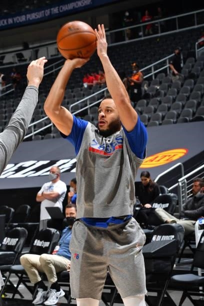Seth Curry of the Philadelphia 76ers warms up prior to a game against the Atlanta Hawks during Round 2, Game 6 of the Eastern Conference Playoffs on...