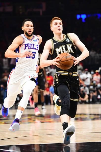 Kevin Huerter of the Atlanta Hawks drives to the basket against the Philadelphia 76ers during Round 2, Game 6 of the Eastern Conference Playoffs on...