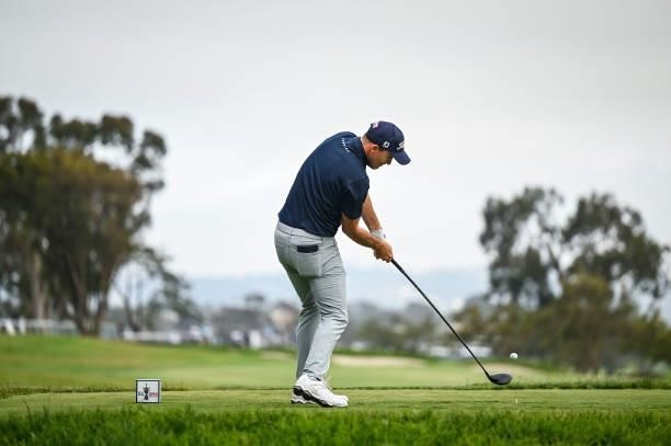 Russell Henley at impact as he plays his shot from the seventh tee during the second round of the 121st U.S. Open on the South Course at Torrey Pines...