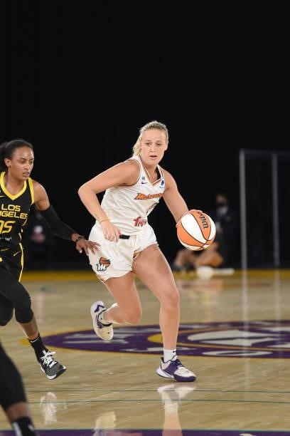 Sophie Cunningham of the Phoenix Mercury dribbles the ball against the Los Angeles Sparks on June 18, 2021 at the Los Angeles Convention Center in...