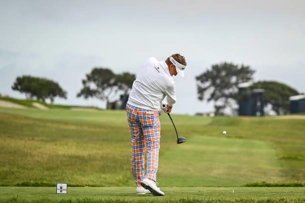 Ian Poulter of England plays his shot from the second tee during the second round of the 121st U.S. Open on the South Course at Torrey Pines Golf...