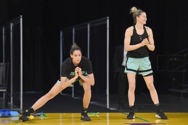 Rebecca Allen and Sami Whitcomb of the New York Liberty warm up before the game against the Los Angeles Sparks on June 20, 2021 at the Los Angeles...