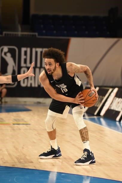 League Prospect, Duane Washington looks to pass the ball during the 2021 NBA G League Elite Camp on June 20, 2021 at the Wintrust Arena in Chicago,...