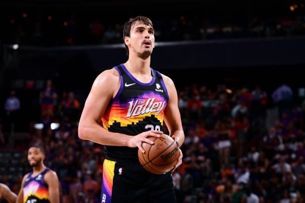Dario Saric of the Phoenix Suns shoots a free throw during the game against the LA Clippers during Game 1 of the Western Conference Finals of the...