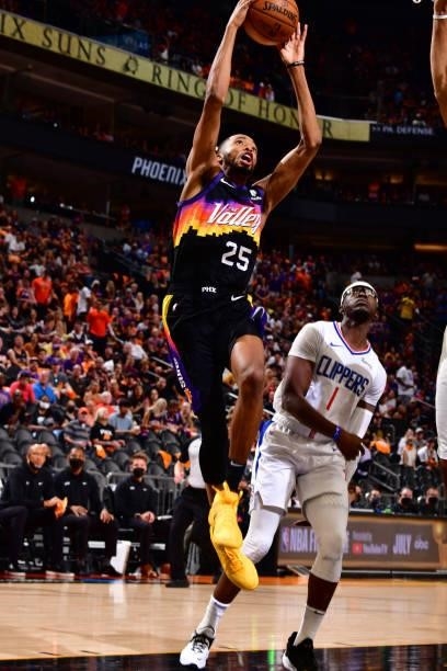 Mikal Bridges of the Phoenix Suns shoots the ball during the game against the LA Clippers during Game 1 of the Western Conference Finals of the 2021...
