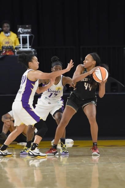 Betnijah Laney of the New York Liberty handles the ball against the Los Angeles Sparks on June 20, 2021 at the Los Angeles Convention Center in Los...