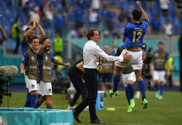 Matteo Pessina of Italy celebrates a goal with Roberto Mancini, Head Coach of Italy and teammates during the UEFA Euro 2020 Championship Group A...