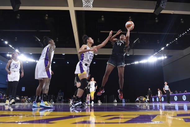 Betnijah Laney of the New York Liberty shoots the ball against the Los Angeles Sparks on June 20, 2021 at the Los Angeles Convention Center in Los...