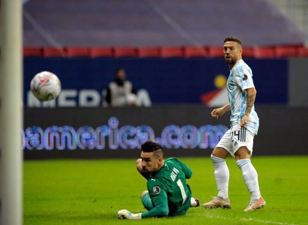 Alejandro Papu Gomez of Argentina scores his goal during the match between Argentina and Paraguay at Mane Garrincha Stadium on June 21, 2021 in...
