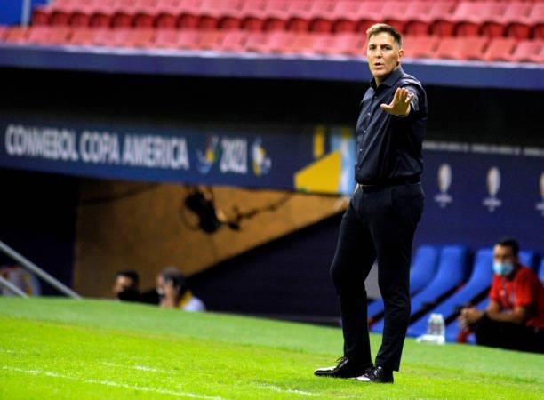 Eduardo Berizzo Head Coach of Paraguay reacts during the match between Argentina and Paraguay at Mane Garrincha Stadium on June 21, 2021 in Brasilia,...