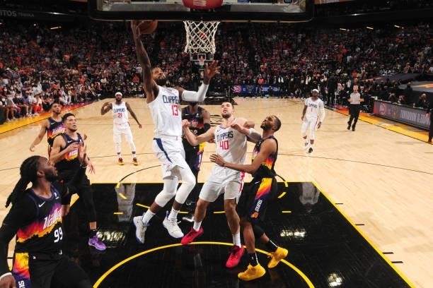 Paul George of the LA Clippers shoots the ball during the game against the Phoenix Suns during Game 2 of the Western Conference Finals of the 2021...