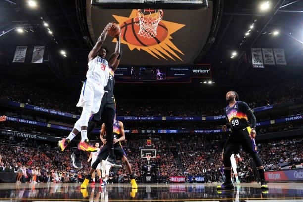Patrick Beverley of the LA Clippers grabs a rebound during the game against the Phoenix Suns during Game 2 of the Western Conference Finals of the...