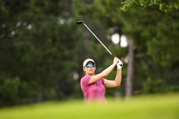 Professional, Joanna Coe hits her tee shot on the hole during the first round for the 2021 KPMG Women's Championship at the Atlanta Athletic Club on...