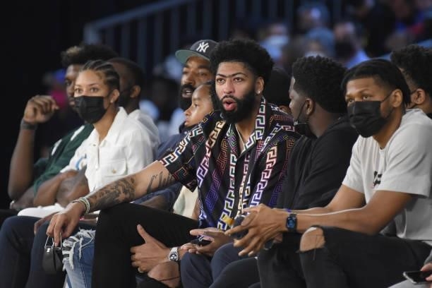 Anthony Davis of the Los Angeles Lakers attends the game between the Los Angeles Sparks and the Washington Mystics on June 24, 2021 at the Los...