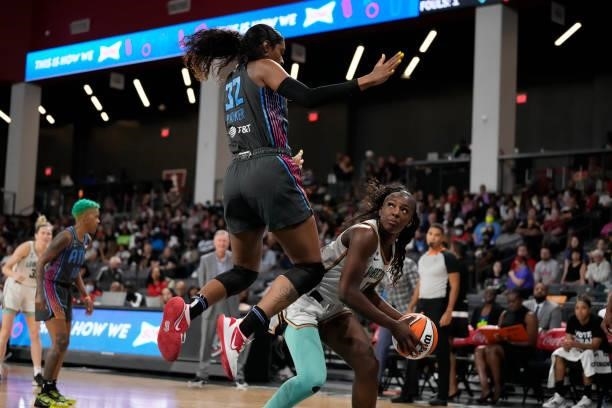 Michaela Onyenwere of the New York Liberty drives to the basket against the Atlanta Dream on June 26, 2021 at Gateway Center Arena in College Park,...