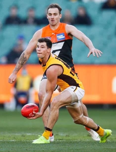 Jaeger O'Meara of the Hawks in action during the 2021 AFL Round 15 match between the GWS Giants and the Hawthorn Hawks at the Melbourne Cricket...