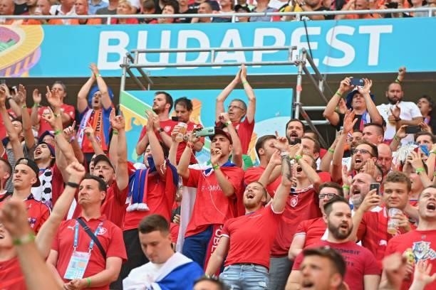 Czech Republic supporters cheer before the UEFA EURO 2020 round of 16 football match between the Netherlands and the Czech Republic at Puskas Arena...