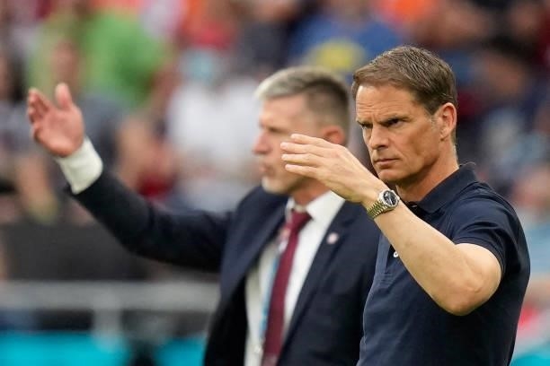 Netherlands' coach Frank de Boer reacts during the UEFA EURO 2020 round of 16 football match between the Netherlands and the Czech Republic at Puskas...