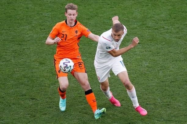 Netherlands' midfielder Frenkie de Jong fights for the ball with Czech Republic's midfielder Tomas Soucek during the UEFA EURO 2020 round of 16...