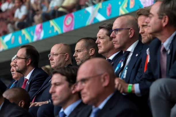 From left Sándor Csányi, Chairman and CEO of OTP Bank Group, Jií idliák, Football Association of the Czech Republic, Peter Fousek, President of the...