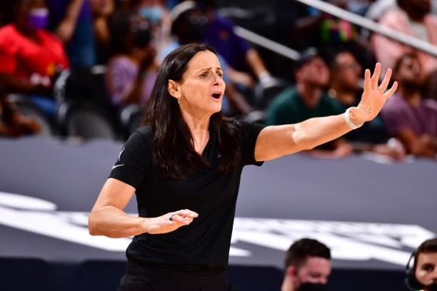 Head Coach, Sandy Brondello signals to her team during the game against the Los Angeles Sparks on June 27, 2021 at Phoenix Suns Arena in Phoenix,...
