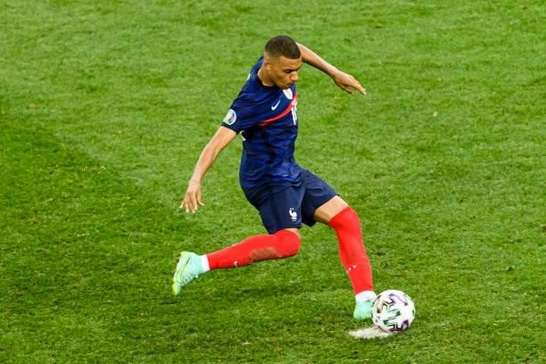 Kylian Mbappe of France misses a free kick during the UEFA Euro 2020 Championship Round of 16 match between France and Switzerland at National Arena...
