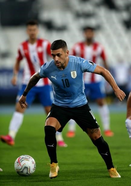 Giorgian De Arrascaeta of Uruguay in action during the match between Uruguay and Paraguay as part of Conmebol Copa America Brazil 2021 at Estadio...