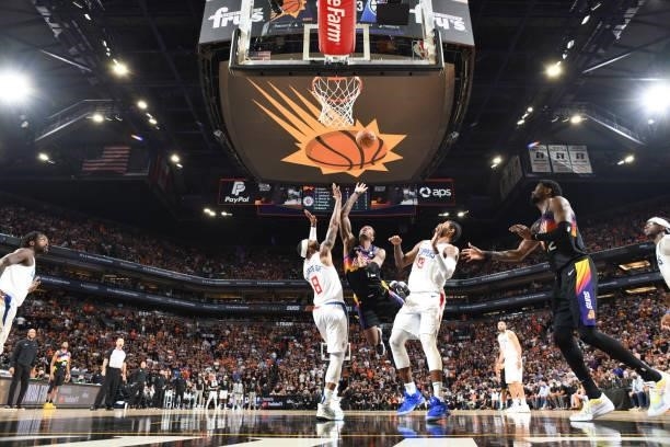 Torrey Craig of the Phoenix Suns shoots the ball during the game against the LA Clippers during Game 5 of the Western Conference Finals of the 2021...
