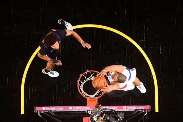 Nicolas Batum of the LA Clippers dunks the ball against the Phoenix Suns during Game 5 of the Western Conference Finals of the 2021 NBA Playoffs on...