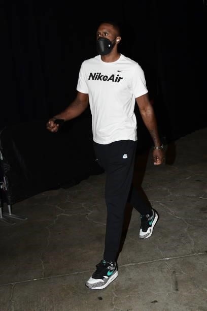 Patrick Patterson of the LA Clippers arrives to the arena before the game against the Phoenix Suns during Game 6 of the Western Conference Finals of...