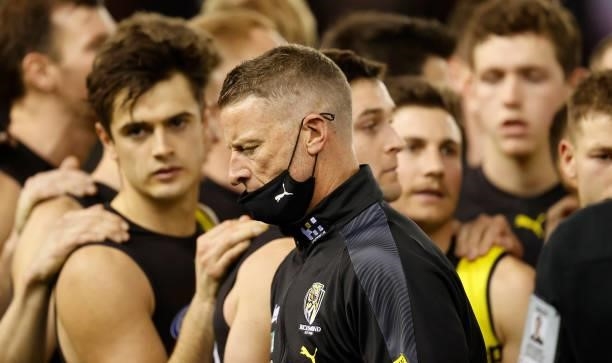 Damien Hardwick, Senior Coach of the Tigers looks on during the 2021 AFL Round 16 match between the Gold Coast Suns and the Richmond Tigers at Marvel...