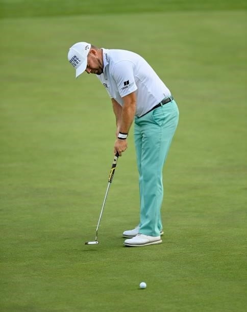 Kilkenny , Ireland - 1 July 2021; Richie Ramsay of Scotland putts on the 18th green during day one of the Dubai Duty Free Irish Open Golf...