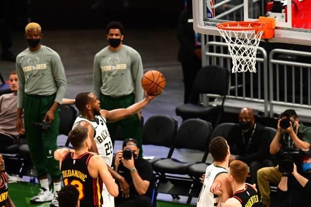 Khris Middleton of the Milwaukee Bucks shoots the ball during the game against the Atlanta Hawks during Game 5 of the Eastern Conference Finals of...