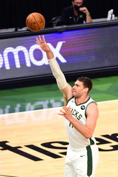 Brook Lopez of the Milwaukee Bucks shoots the ball during the game against the Atlanta Hawks during Game 5 of the Eastern Conference Finals of the...