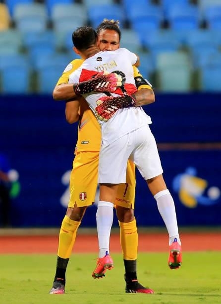 Yoshimar Yotun of Peru celebrates with Pedro Gallese after scoring during the Quarterfinal match between Peru and Paraguay as part of Conmebol Copa...