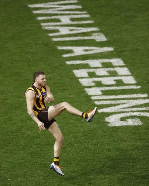Blake Hardwick of the Hawks kicks the ball during the 2021 AFL Round 16 match between the Hawthorn Hawks and the Port Adelaide Power at Marvel...