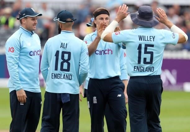 England's Tom Curran celebrates dismissing Sri Lanka's Binura Fernando during the third one-day international between England and Sri Lanka at...