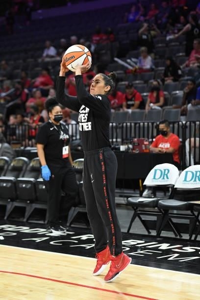 Kelsey Plum of the Las Vegas Aces warms up before the game against the Atlanta Dream on July 4, 2021 at Michelob ULTRA Arena in Las Vegas, Nevada....