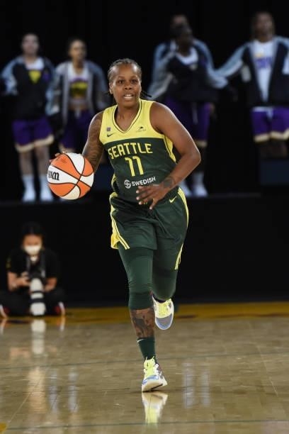 Epiphanny Prince of the Seattle Storm handles the ball against the Los Angeles Sparks on July 4, 2021 at Los Angeles Convention Center in Los...