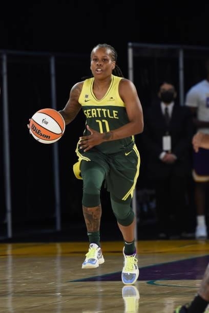 Epiphanny Prince of the Seattle Storm handles the ball against the Los Angeles Sparks on July 4, 2021 at Los Angeles Convention Center in Los...