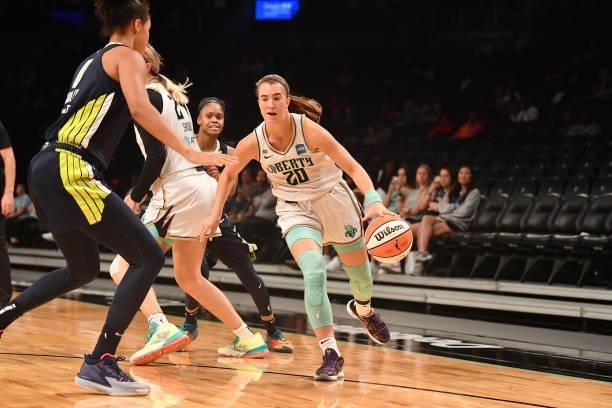 Sabrina Ionescu of the New York Liberty dribbles the ball against the Dallas Wings on July 5, 2021 at the Barclays Center in Brooklyn, New York. NOTE...