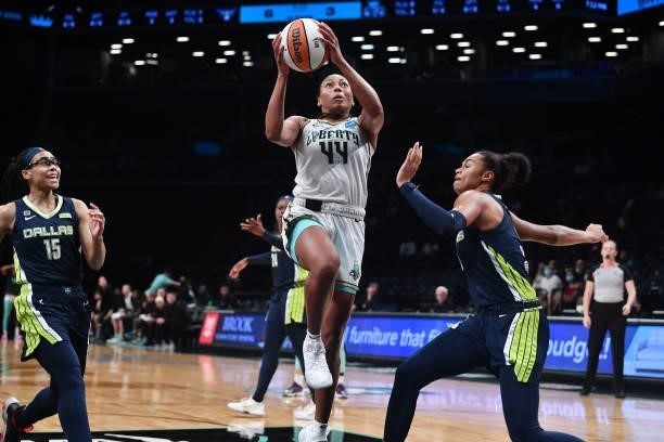 Betnijah Laney of the New York Liberty drives to the basket against the Dallas Wings on July 5, 2021 at the Barclays Center in Brooklyn, New York....