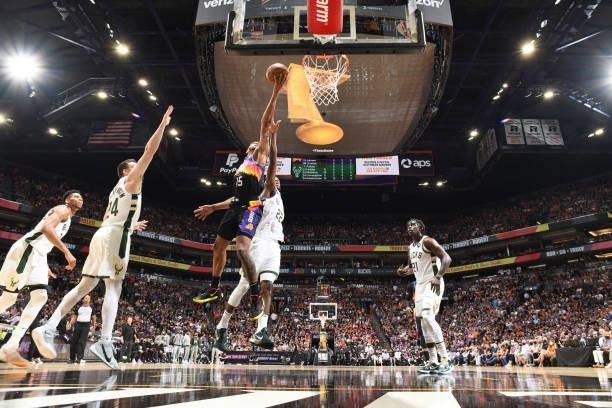 Cameron Payne of the Phoenix Suns drives to the basket during the game against the Milwaukee Bucks during Game One of the 2021 NBA Finals on July 6,...