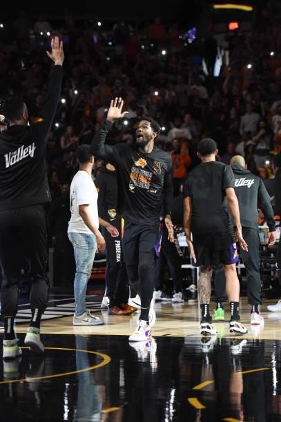 Deandre Ayton of the Phoenix Suns high fives Frank Kaminsky of the Phoenix Suns before the game against the Milwaukee Bucks during Game One of the...