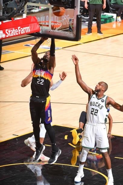 Deandre Ayton of the Phoenix Suns drives to the basket during the game against the Milwaukee Bucks during Game Two of the 2021 NBA Finals on July 8,...